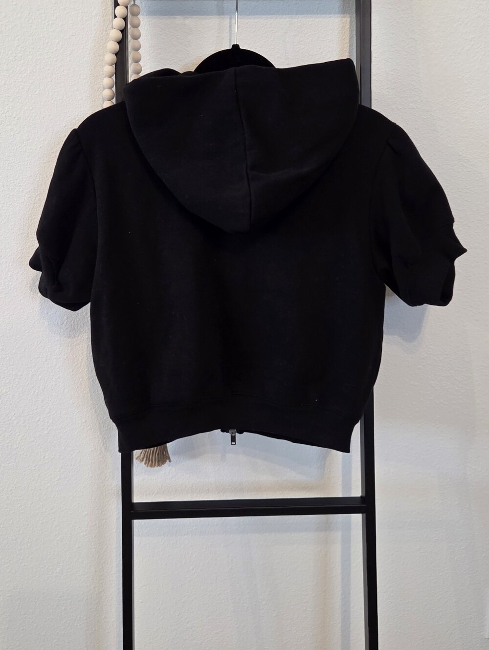 SKIMS Bubble Sleeve Crop Zip Up Hoodie Black Size M - Picture 3 of 4
